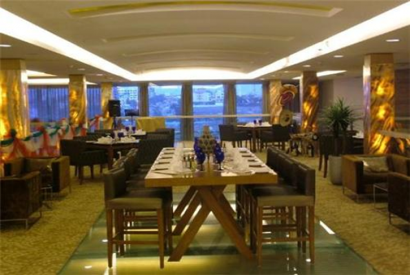 Savera Resto 1