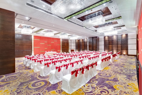 The Pride Hotel 3