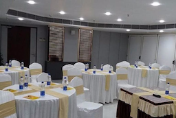 Airport City Hotel