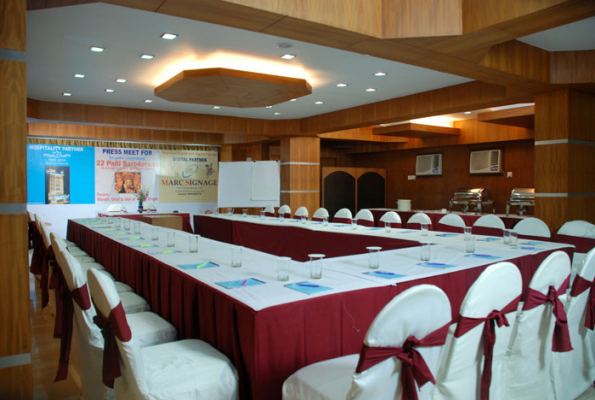 Hotel Pan Asia Continental 5