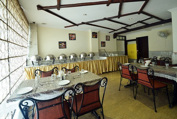 Hotel Crest inn 4