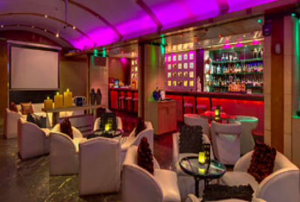 Hotel Hindusthan International 4