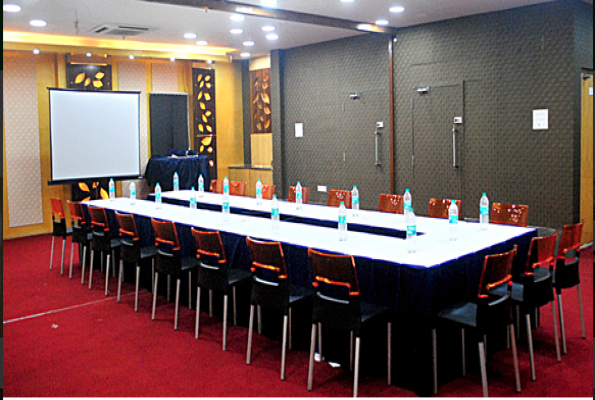 Hotel Emerald 2