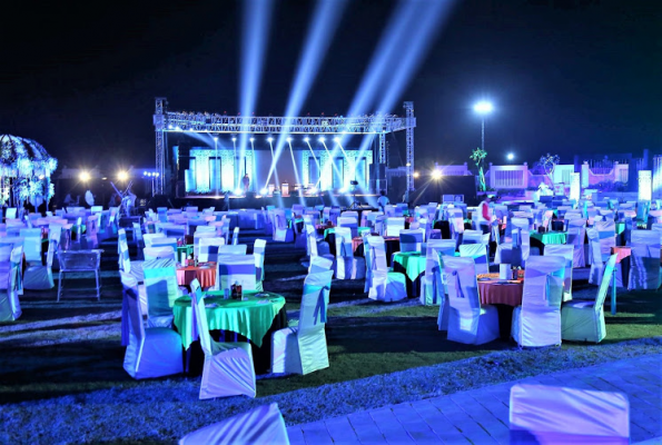 The Skyline Club & Resorts 4