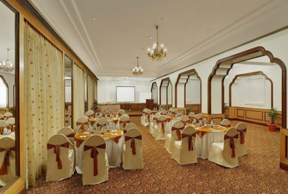 Regenta Central Lucknow By Royal Orchid Hotels 2