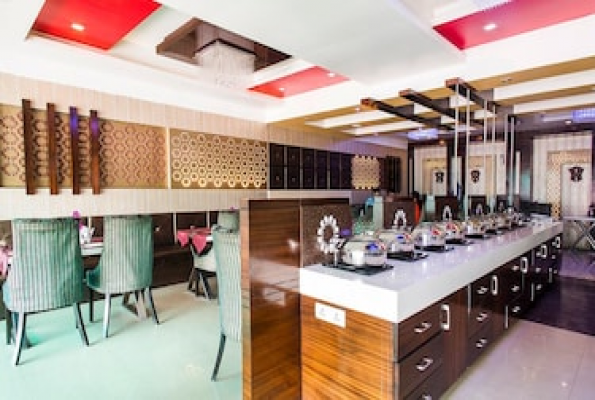 Hotel Cosmos 2