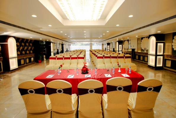 Hotel Pinnacle By 1589 4