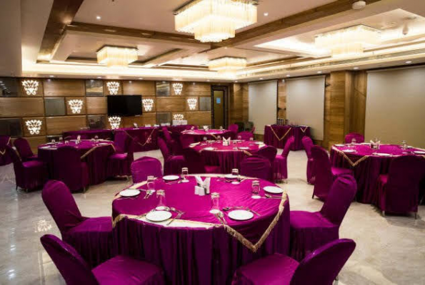 Hotel Gurveer Royal