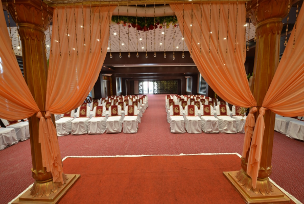 Hotel Aum Regency 2