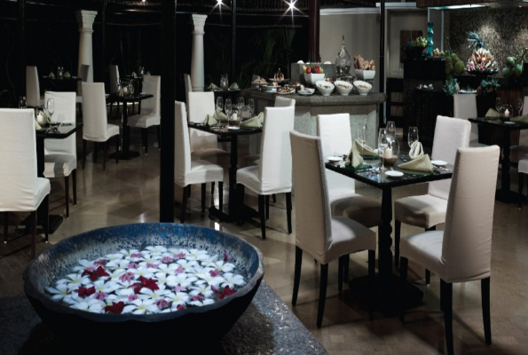 Taj Holiday Village Resort & Spa 1