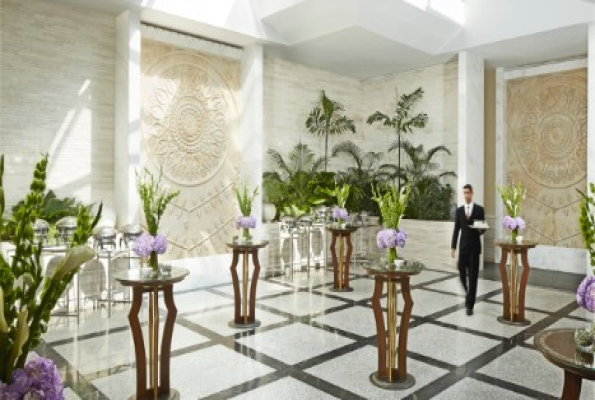 Four Seasons Hotel 2