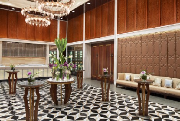Four Seasons Hotel 4