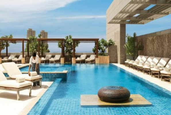 Four Seasons Hotel 3