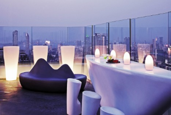 Four Seasons Hotel 1