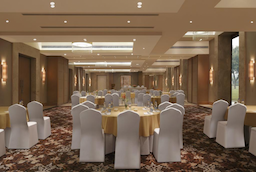 DoubleTree by Hilton Hotel
