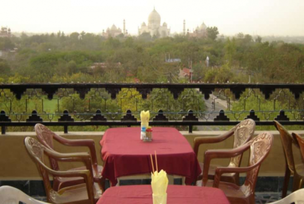 Hotel Taj Plaza 1
