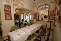 Shiv Niwas Palace