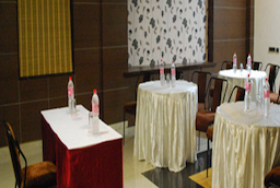 Hotel diamond palace