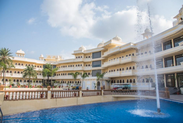 Labh Garh Palace Resort & Spa 2