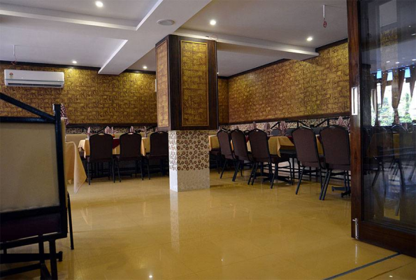 Sarvottam Restaurant 5