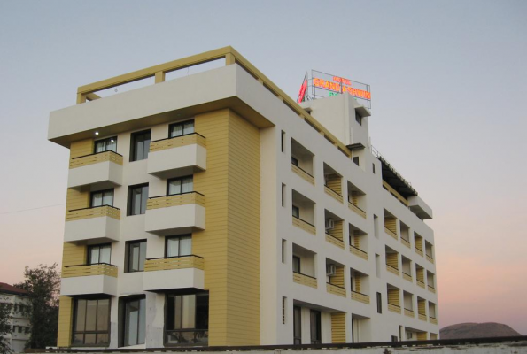 Grand Ashwin Executive 4