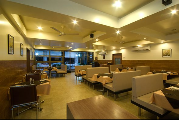 Hotel New Holiday Plaza 3