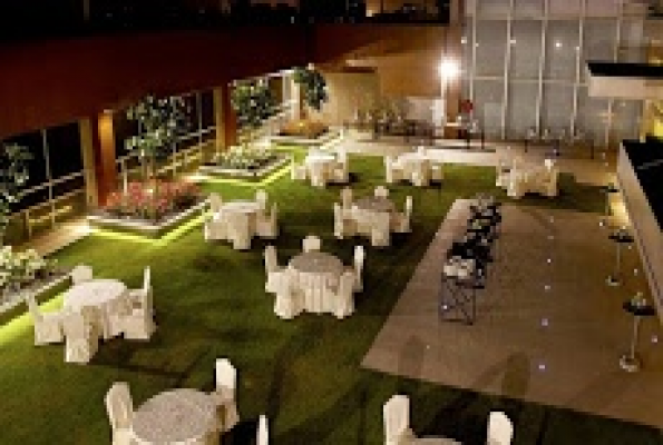 The Grand Ballroom 4
