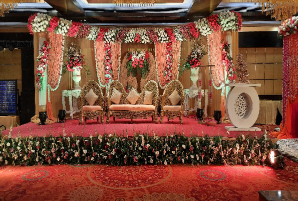 Radisson Blu Kaushambi 4