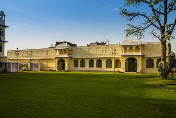 Grand Uniara A Heritage Hotel 1