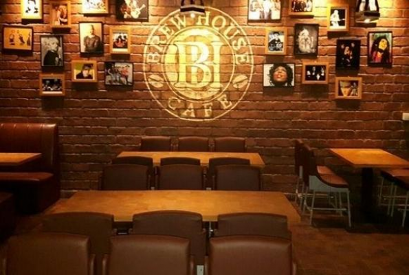 Brew House Cafe & Bar 4