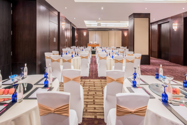 Crowne Plaza Kochi 5