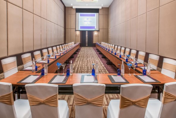 Crowne Plaza Kochi 1