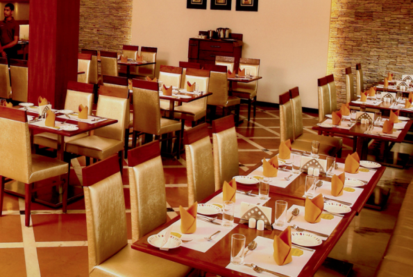 The Avenue Center Hotel 4