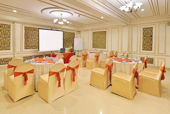 Hotel Ambica Empire