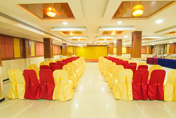 Maple Tree Hotels 4