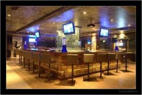 Xtreme Sports Bar 1