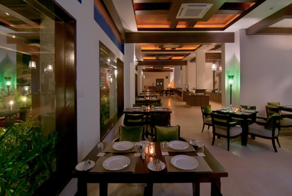 Nagoa Grande Resort & Spa 4