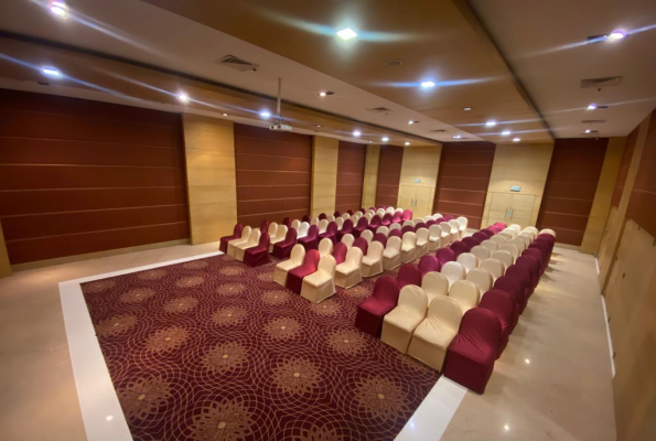 Lemon Tree Hotel Shimona 3