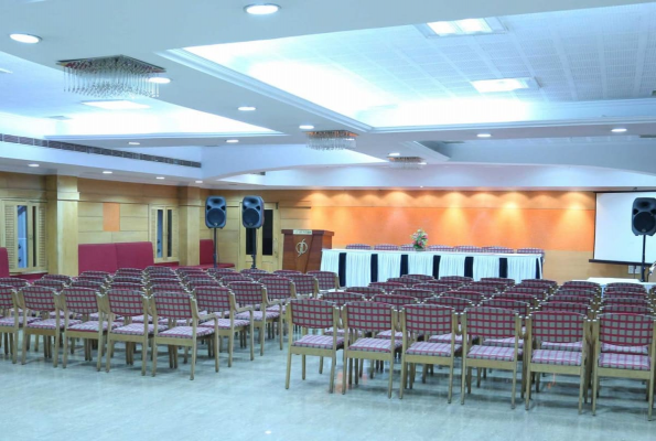 Hotel Gee Bee Palace 3