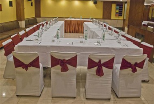 Hotel Swati Deluxe 3
