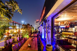 Striker Skybar And Brewpub