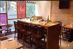 Lume Restaurant & Bar