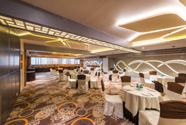 Hotel Dcorbiz 2