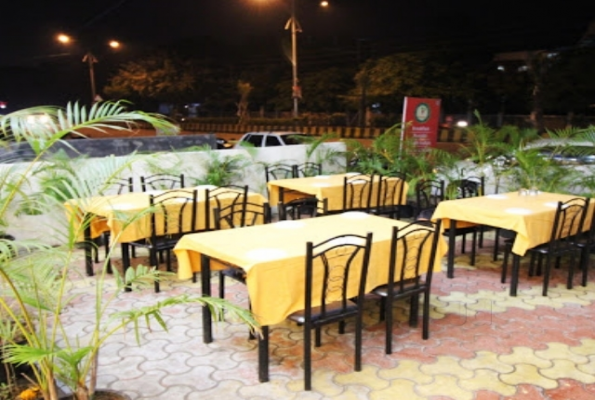 Carrots Restaurant 2