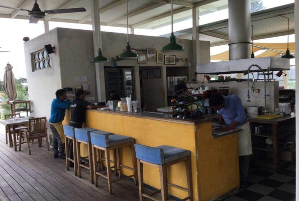 Om Made Cafe 2