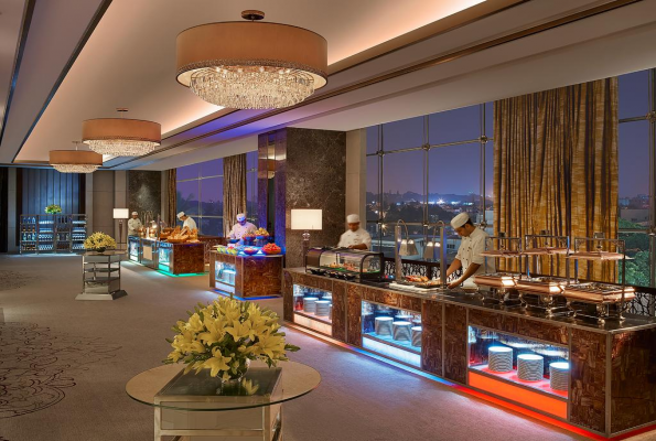 Shangri La Hotel Bangalore 4