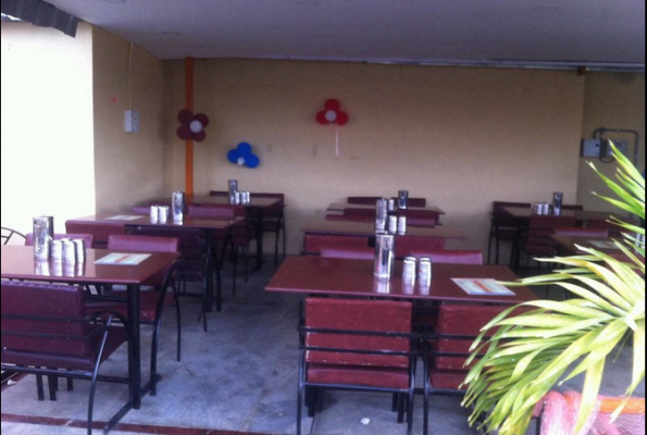 Lucky Restaurant 3