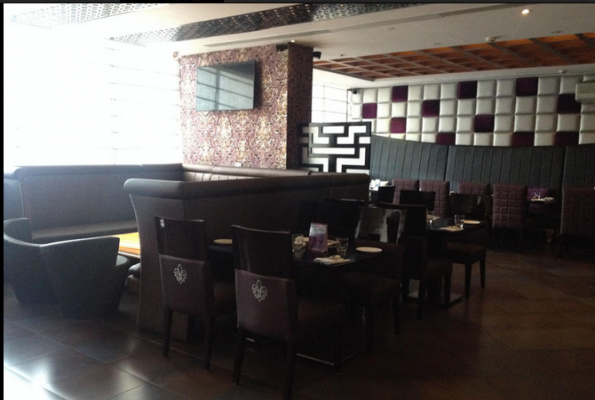 Platinum Lounge 3