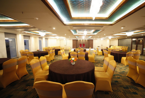 Taj Mahal Hotel 2