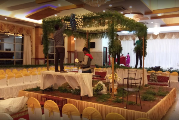 Abhimaani Inn And Convention Center 4